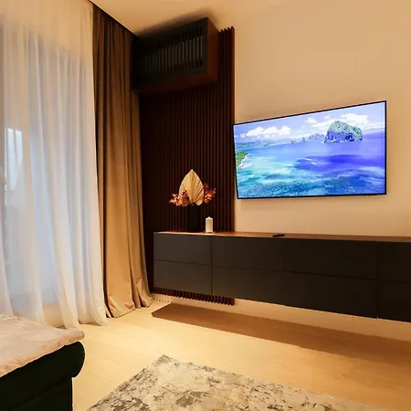 Business * Βουκουρέστι